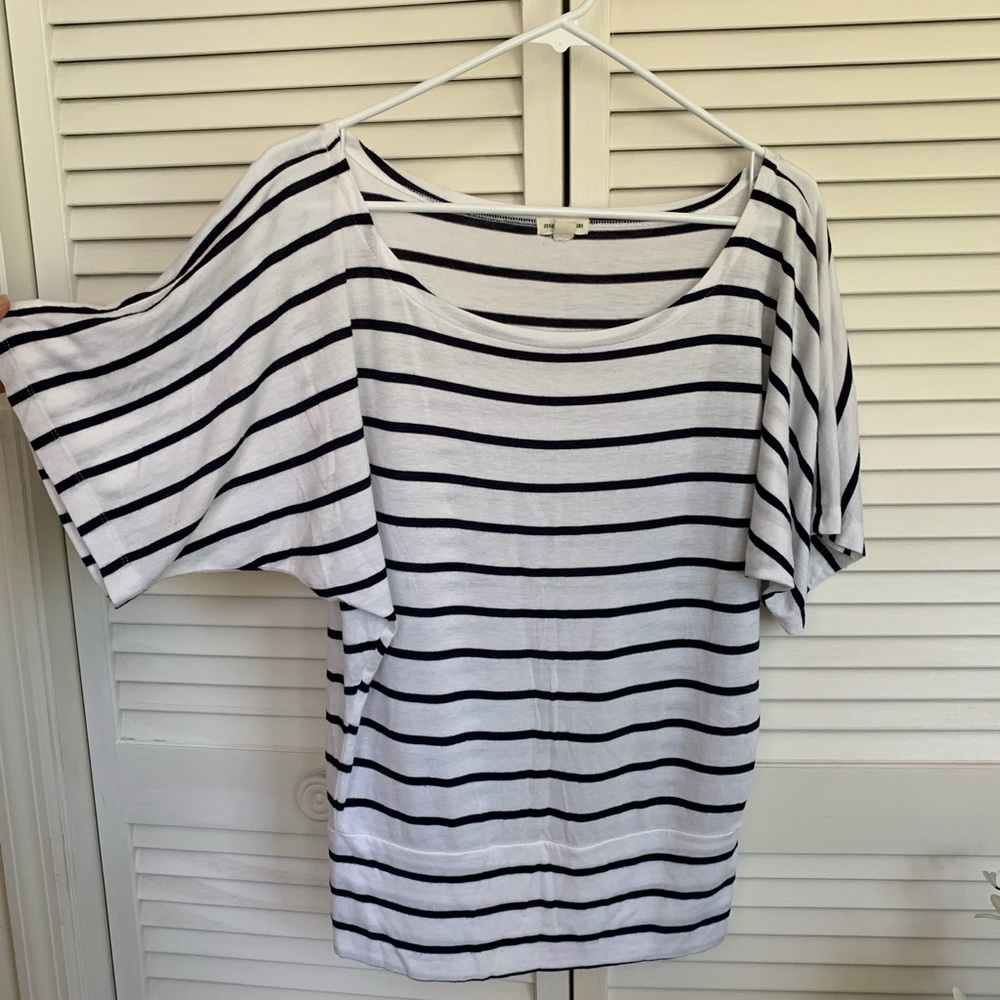 Zenana Outfitters top